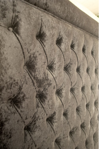 Cabecero Palace 150